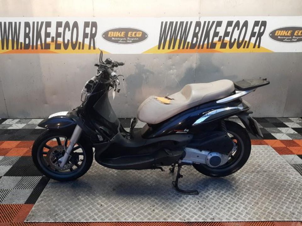 PIAGGIO BEVERLY 125 4
