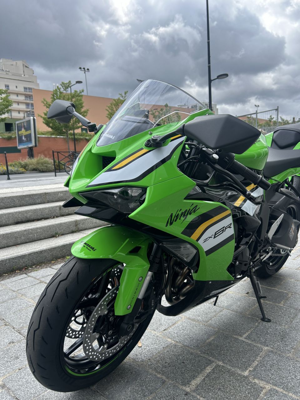 KAWASAKI ZX-6R 636 4