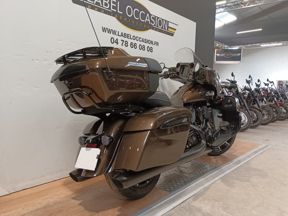 INDIAN ROADMASTER DARK HORSE 4