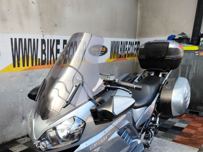 KAWASAKI GTR 1400 4