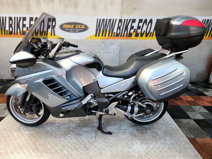 KAWASAKI GTR 1400 4