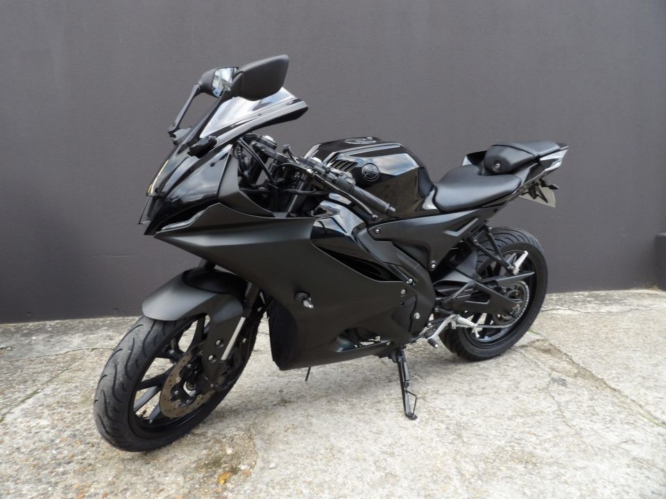 YAMAHA R125 4