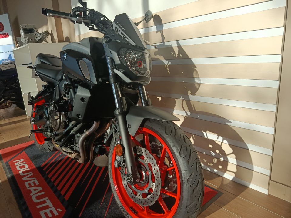 YAMAHA MT-07 35KW 4