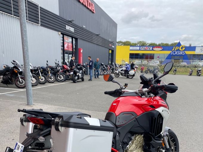 DUCATI MULTISRADA V4 RALLY FULL 4