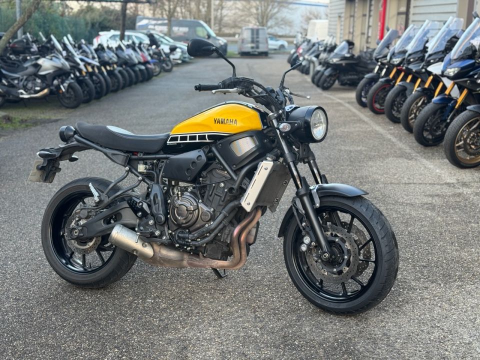 YAMAHA XSR 700 4