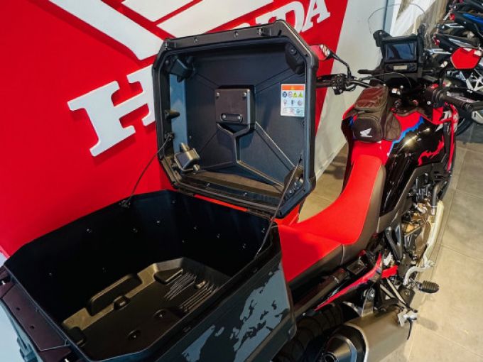 HONDA Africa Twin CRF1100L 4