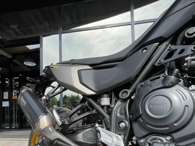 YAMAHA XTZ TENERE 700 4