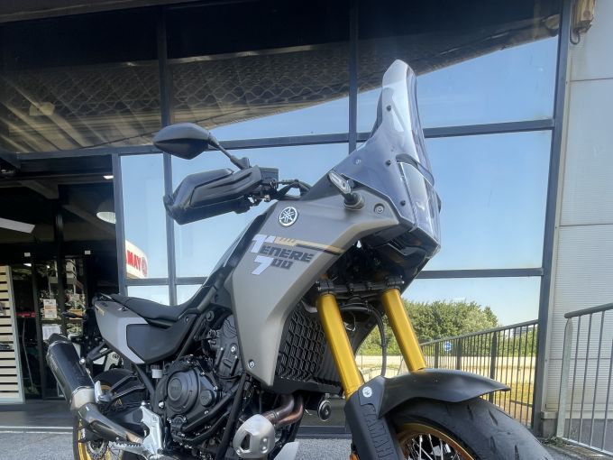 YAMAHA XTZ TENERE 700 4