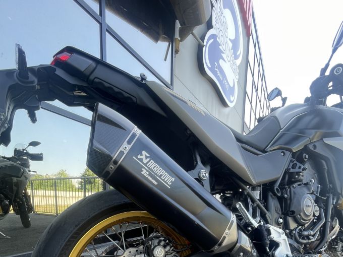 YAMAHA XTZ TENERE 700 4