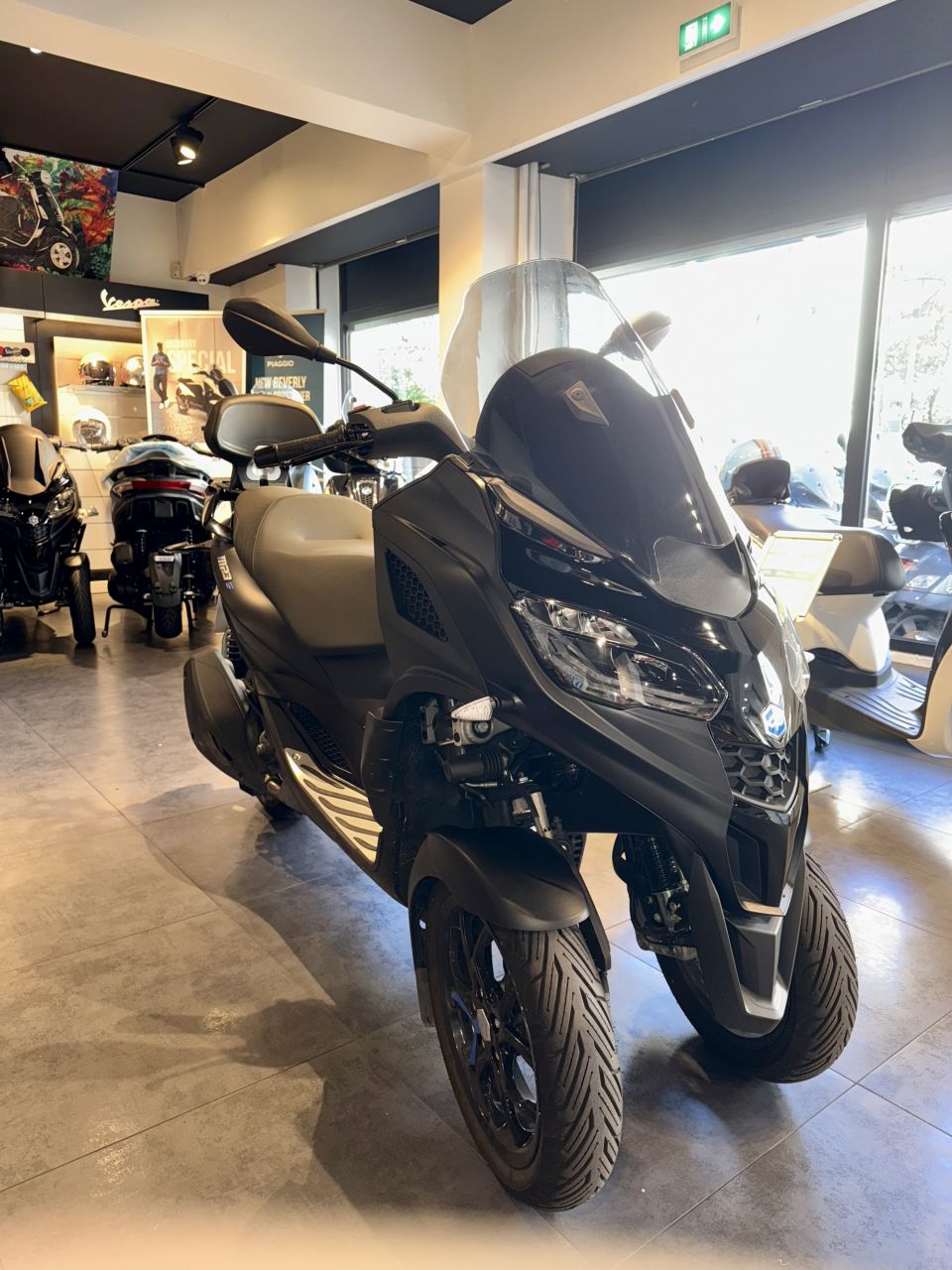 PIAGGIO MP3 310 HPE SPORT 4