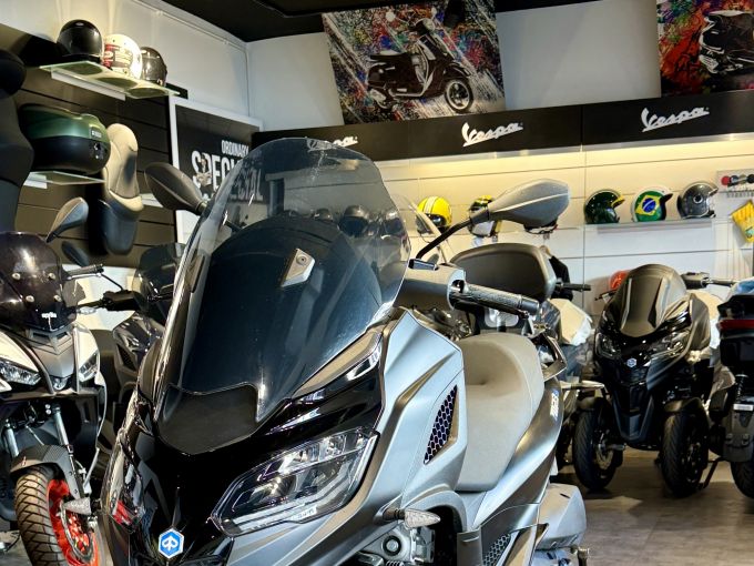 PIAGGIO MP3 310 HPE SPORT 4