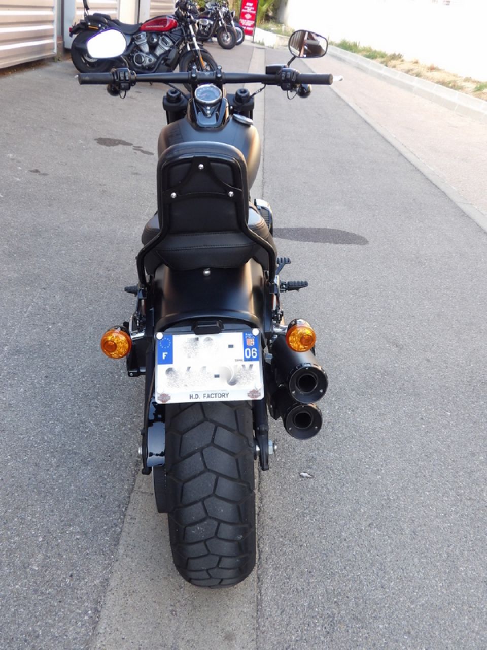 HARLEY-DAVIDSON SOFTAIL FAT BOB 1745 4