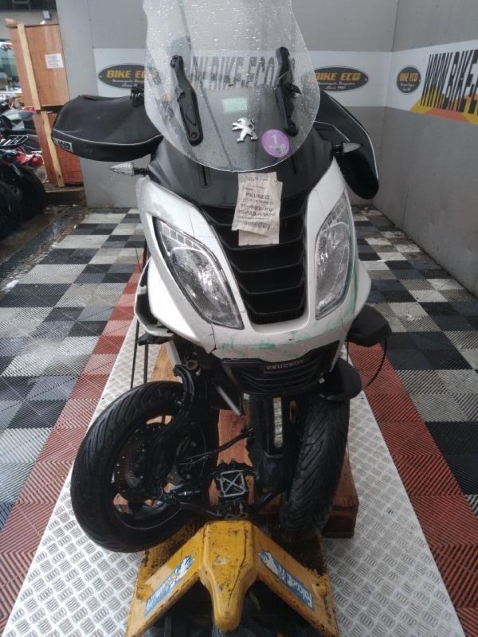 PEUGEOT METROPOLIS 400 4