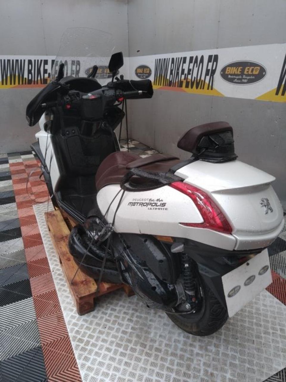 PEUGEOT METROPOLIS 400 4
