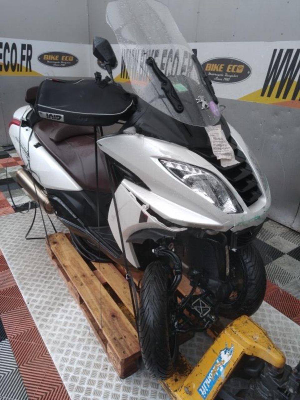 PEUGEOT METROPOLIS 400 4