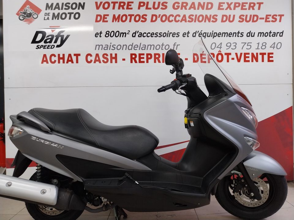 SUZUKI BURGMAN 125 ABS 4