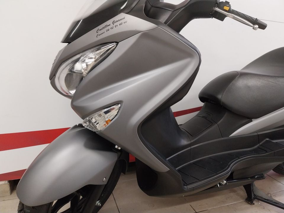 SUZUKI BURGMAN 125 ABS 4