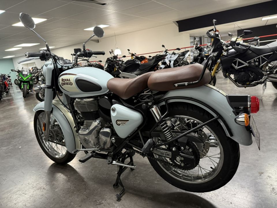 ROYAL ENFIELD CLASSIC 350 CHROME 4