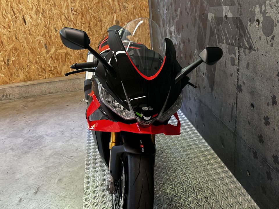 APRILIA RSV4 1100 FACTORY 4