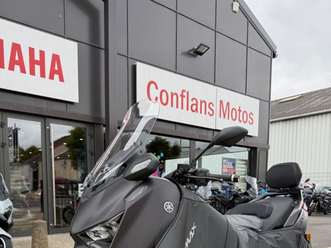 YAMAHA X-MAX 125 TECH MAX 4