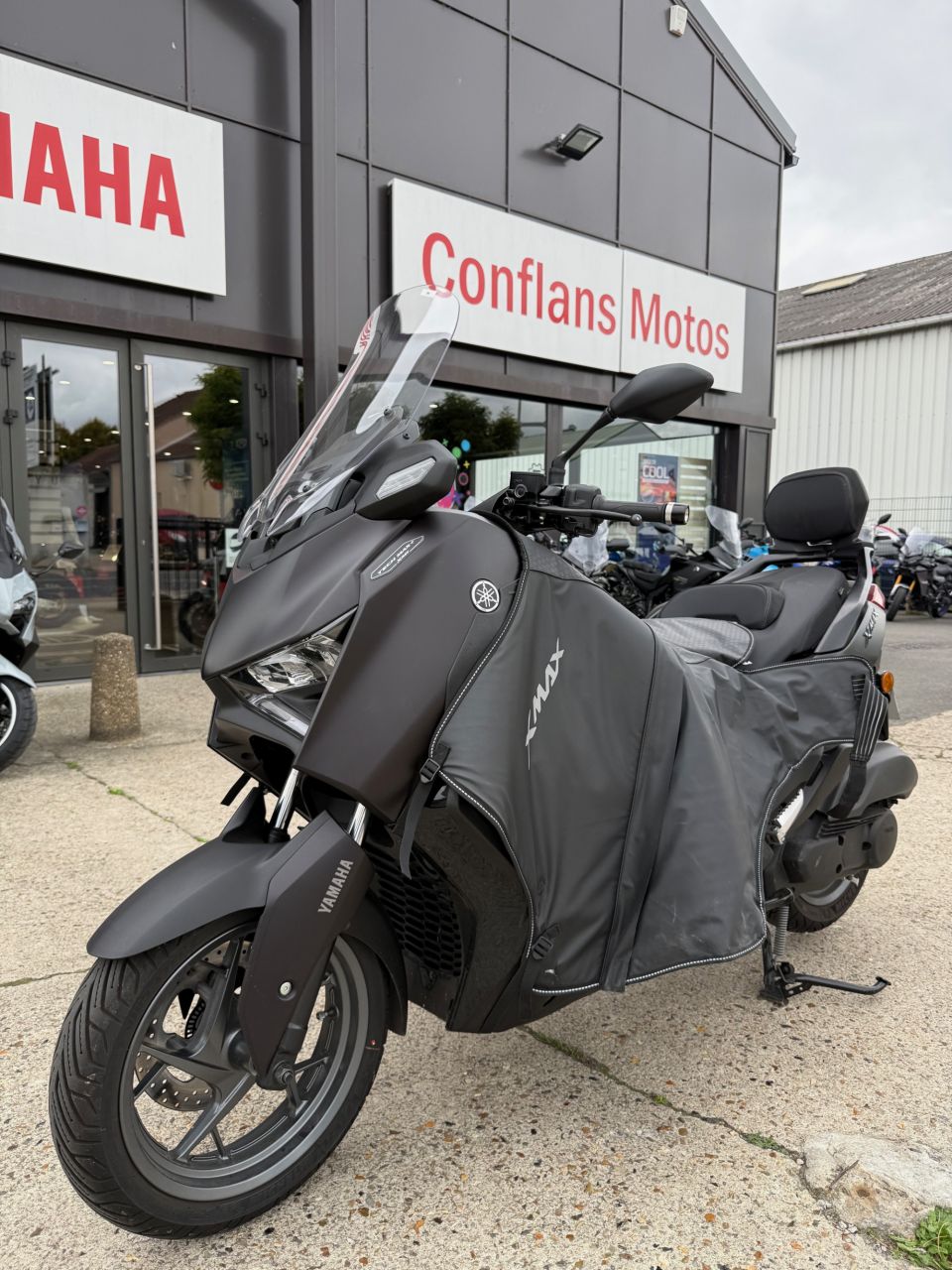 YAMAHA X-MAX 125 TECH MAX 4