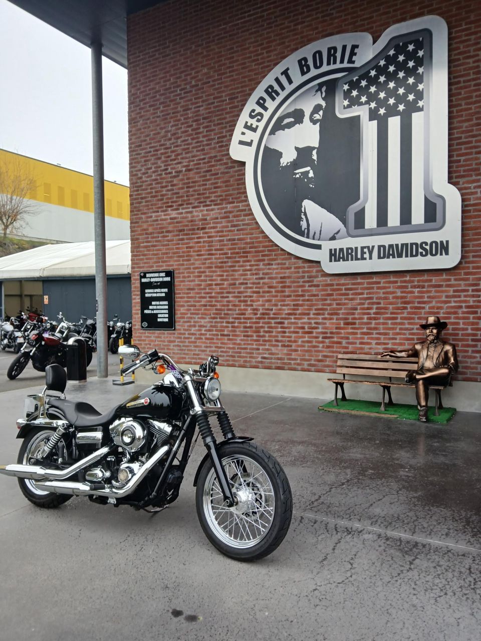 HARLEY-DAVIDSON DYNA SUPER GLIDE 1584 CUSTOM 4