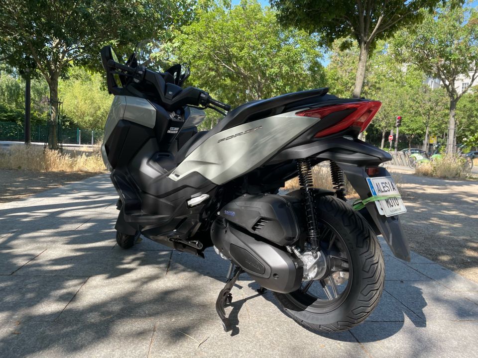 HONDA NSS FORZA 125 4