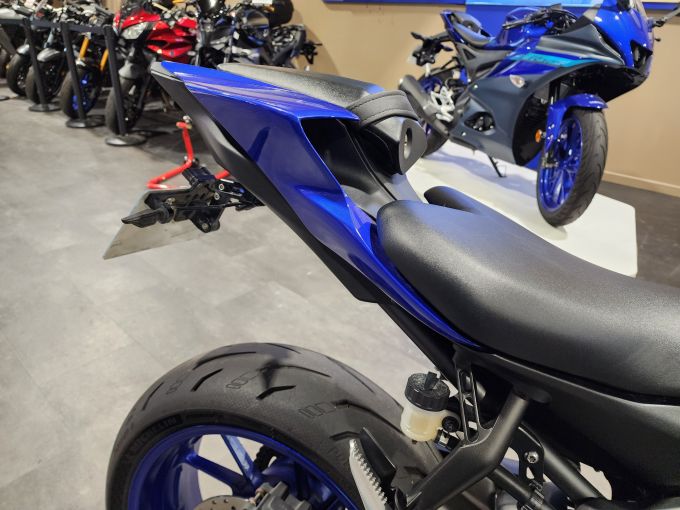 YAMAHA YZF-R7 35KW 4