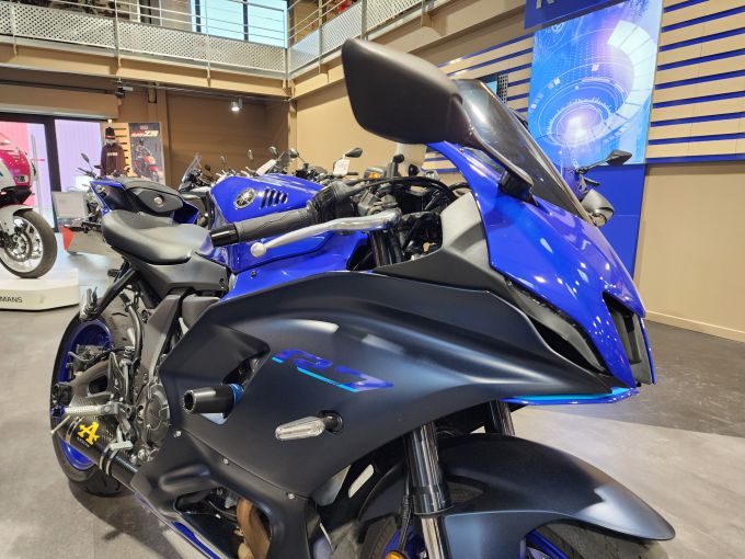 YAMAHA YZF-R7 35KW 4