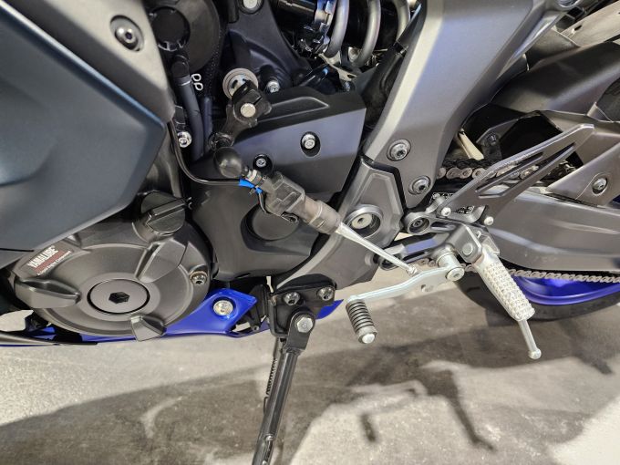 YAMAHA YZF-R7 35KW 4