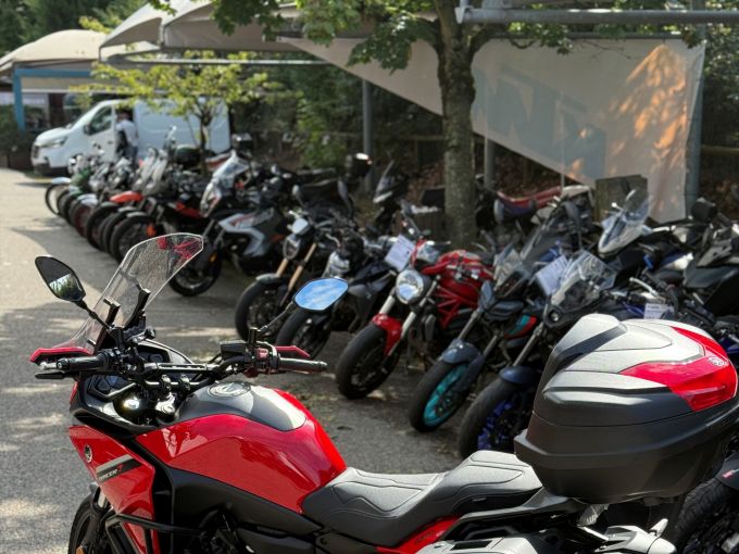 YAMAHA TRACER 7 4