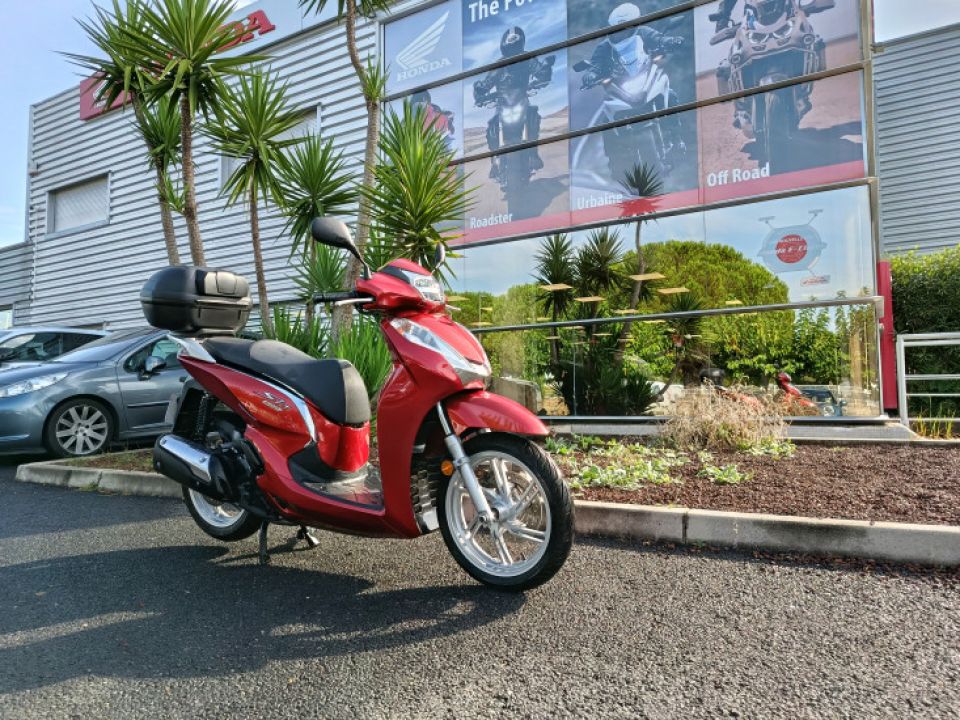 HONDA SH300i - C-ABS 4