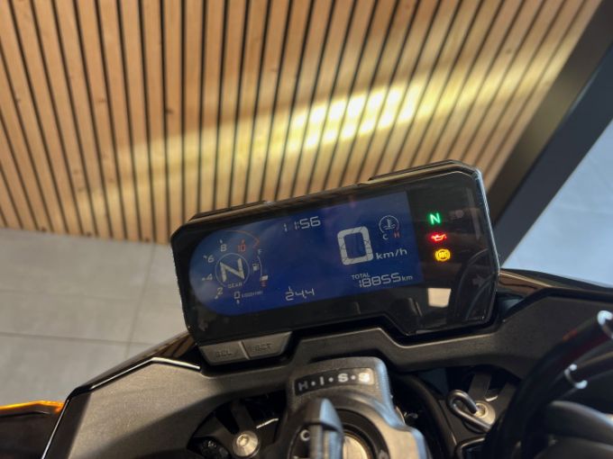 HONDA CB500F ABS 4