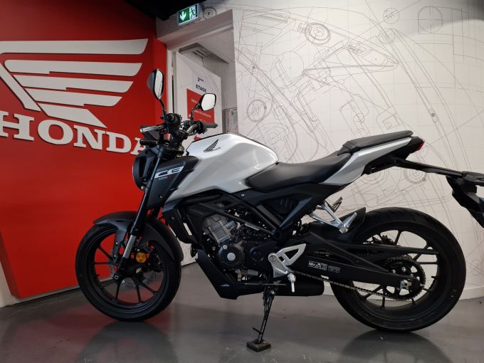 HONDA CB 125 4