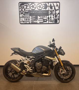 TRIUMPH SPEED TRIPLE 1200 RS - 2023