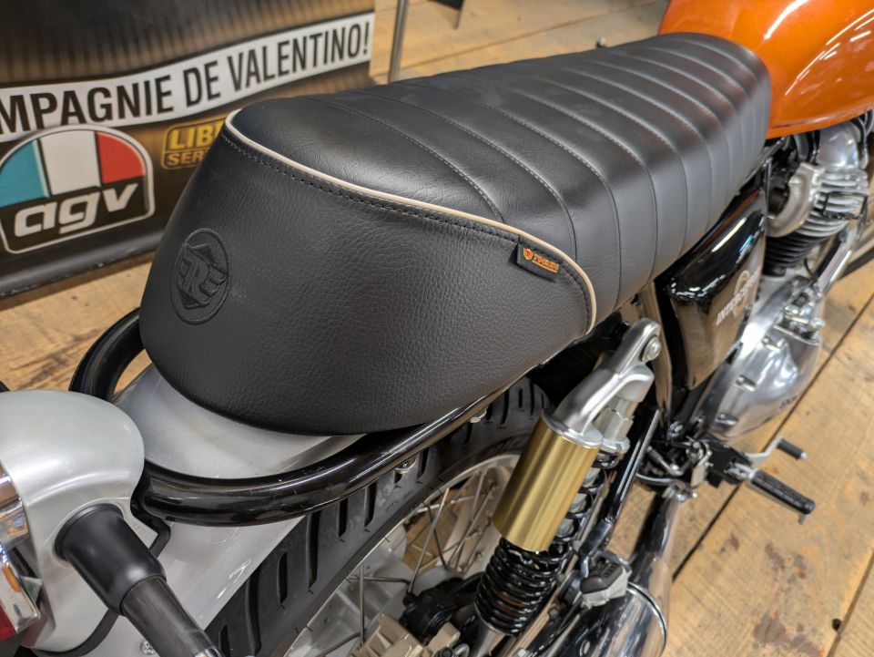 ROYAL ENFIELD INTERCEPTOR 4