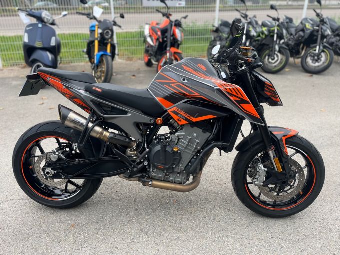 KTM 790 DUKE L 4