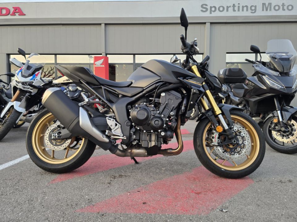 HONDA CB1000 Hornet SP 4