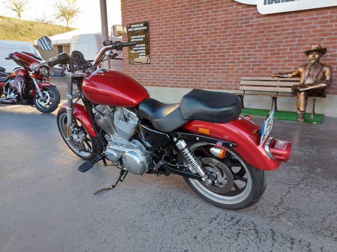 HARLEY-DAVIDSON SPORTSTER SUPERLOW 883  4