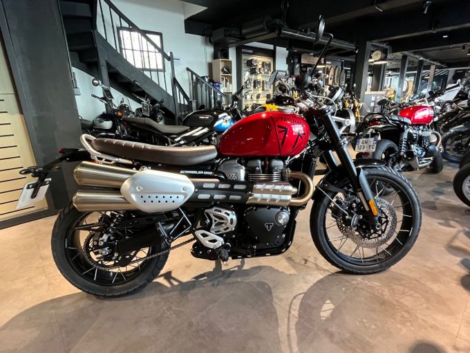 TRIUMPH Scrambler 1200 X 4