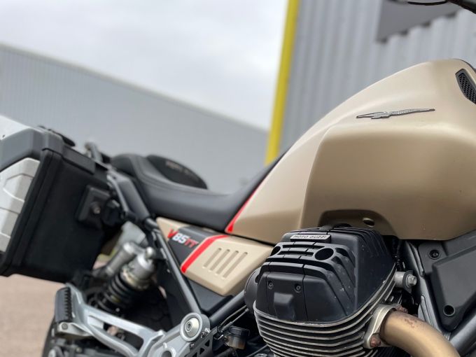 MOTO GUZZI V85 TT TRAVEL PACK 850 4