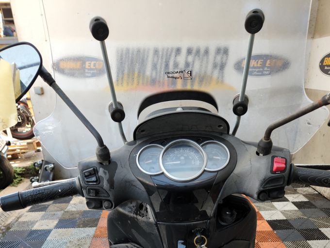 PIAGGIO LIBERTY 125 4