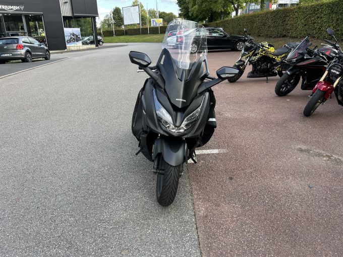 HONDA FORZA 125 4