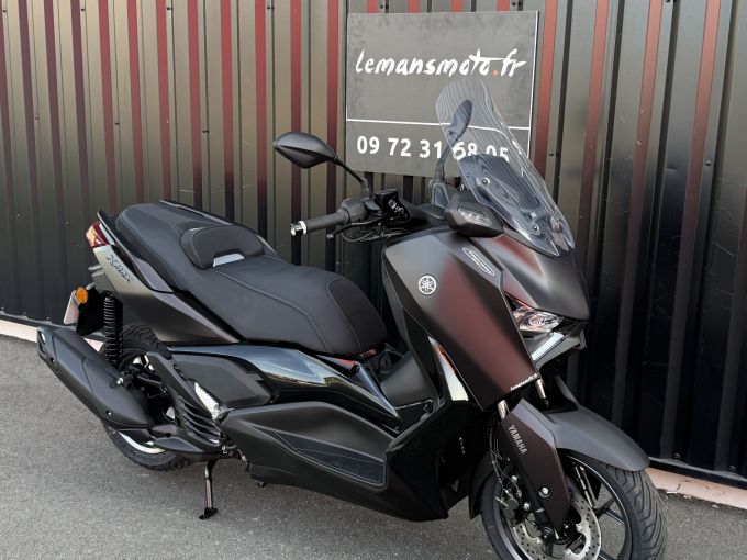 YAMAHA XMAX 125 TECH MAX 4