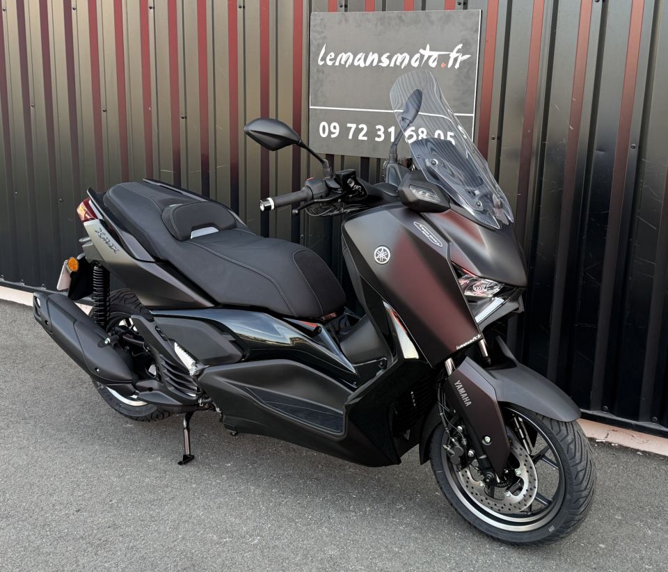 YAMAHA XMAX 125 TECH MAX 4