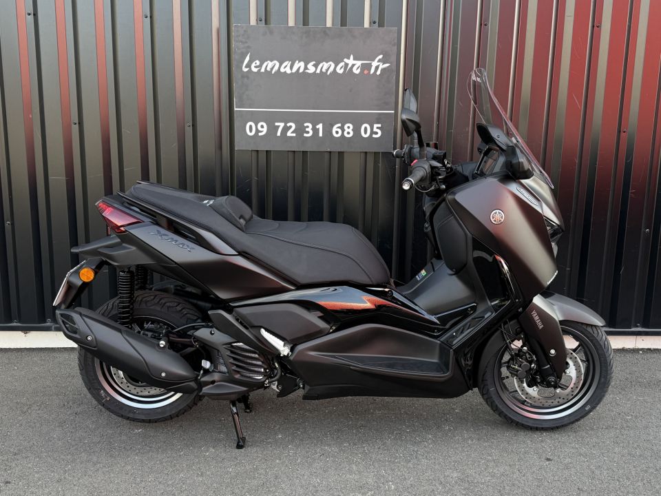 YAMAHA XMAX 125 TECH MAX 4