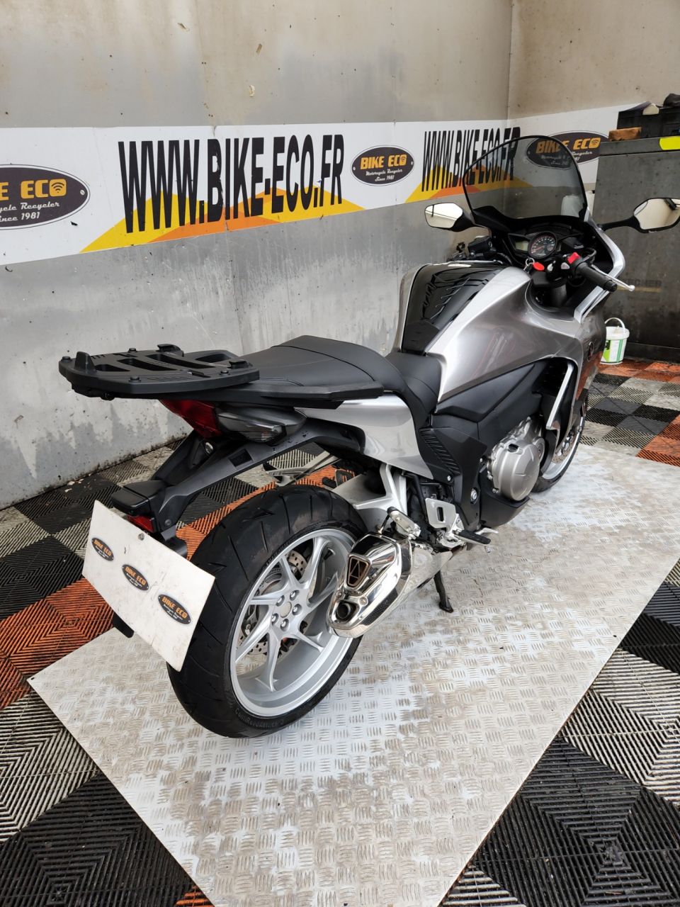 HONDA VFR 1200 F 4