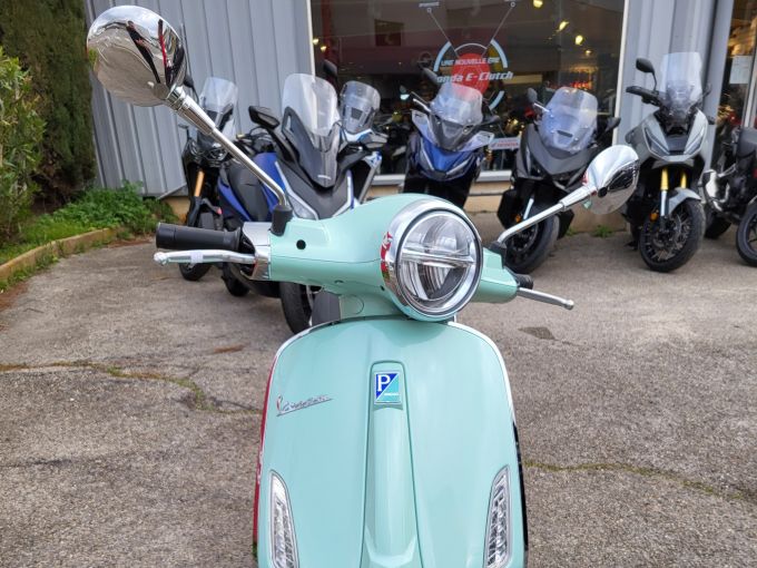 VESPA PRIMAVERA 50 4