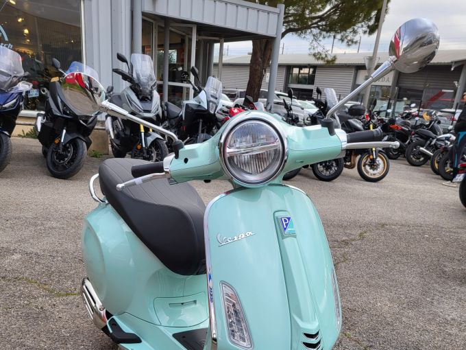VESPA PRIMAVERA 50 4