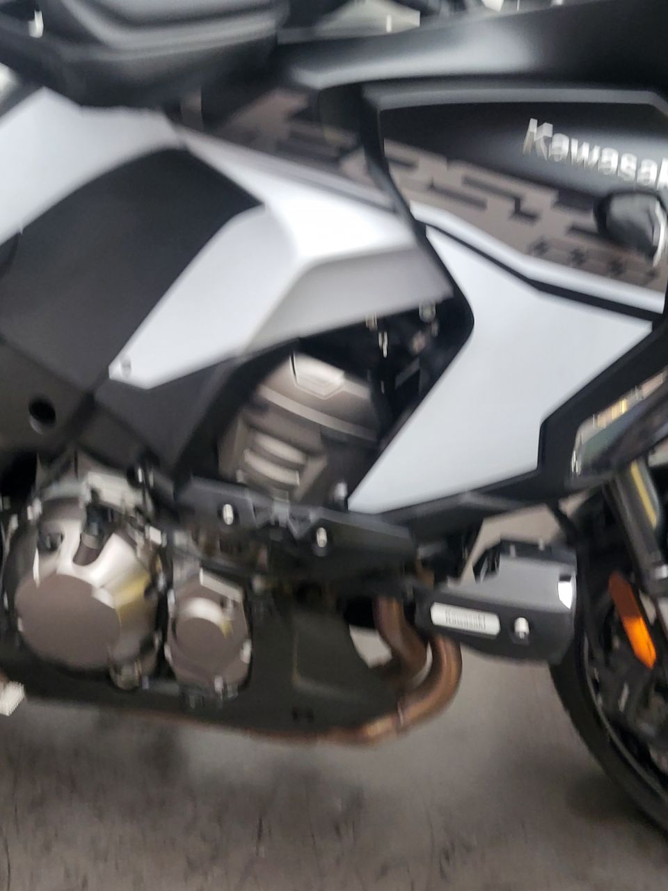 KAWASAKI VERSYS 1000 4